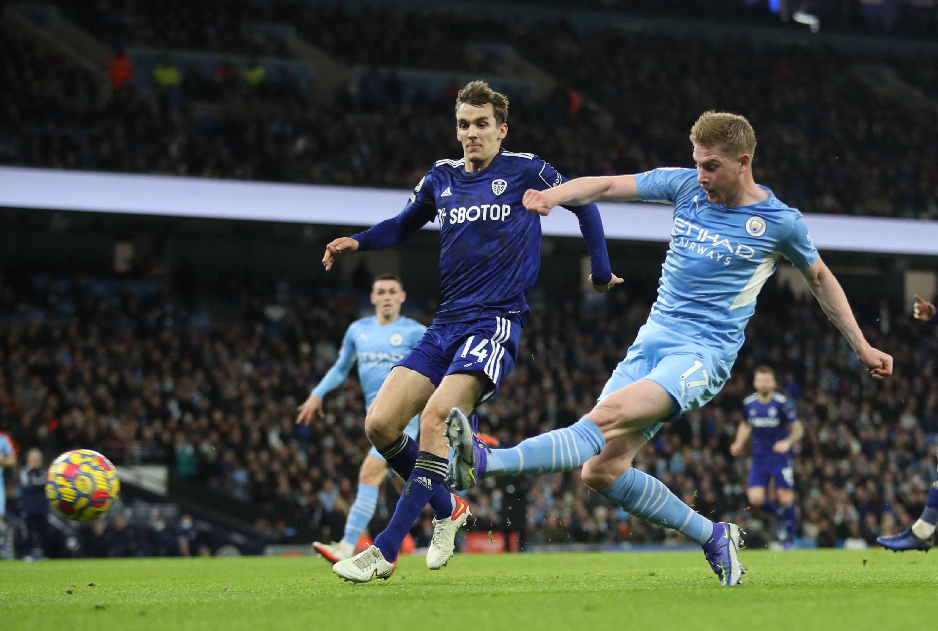 展现出不同 展现出不同