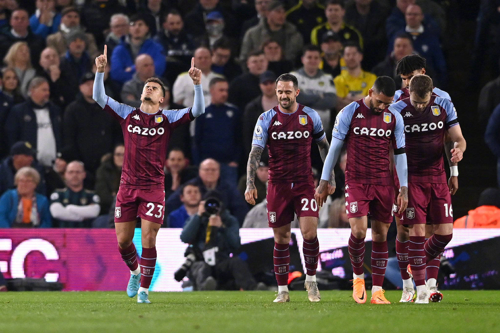 而14岁少 而14岁少